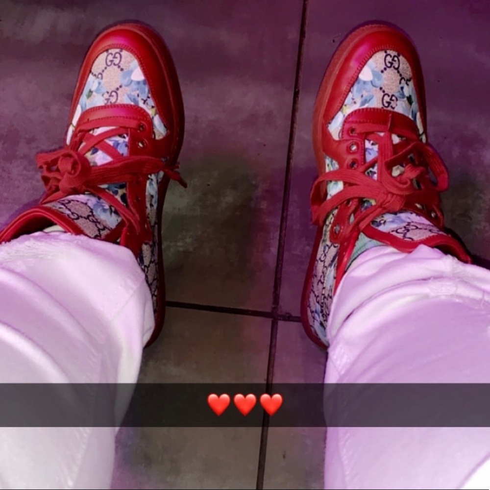 AUTHENTIC Gucci Sneakers
